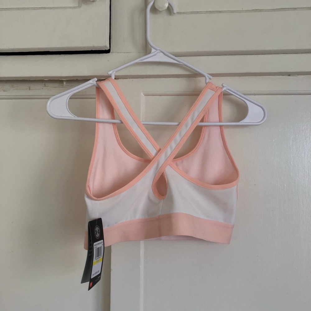 Under Armour NWT Pink Sports Bra